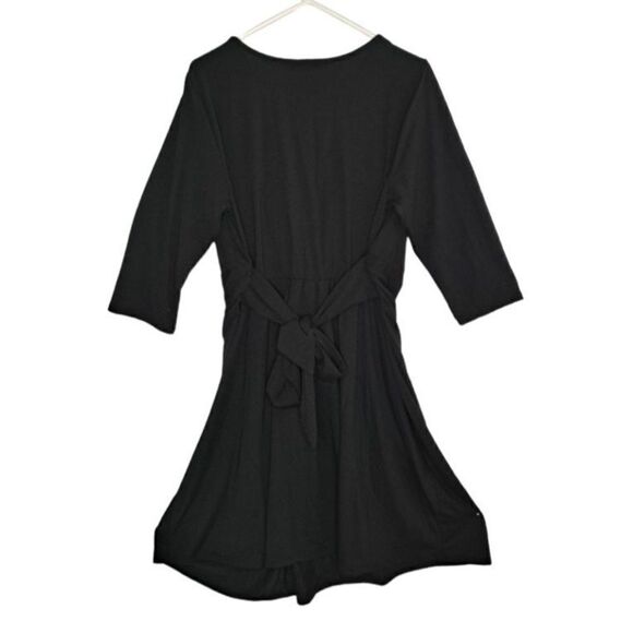 Kingston Grey Twist-Front Dress Black 2X - Picture 3 of 6